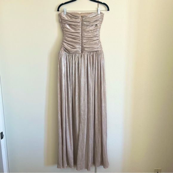 NWOT! Lovers and Friends Elia Gown in Champagne Metallic - Picture 6 of 6